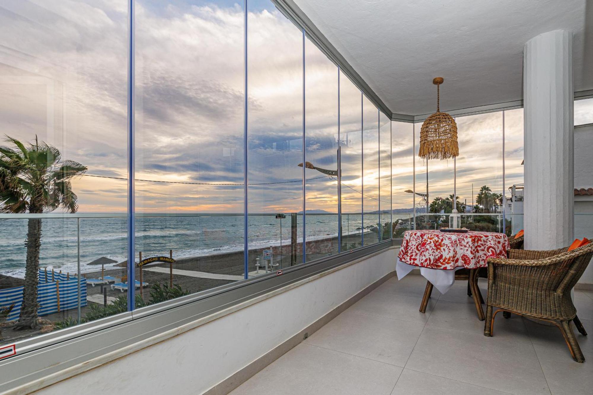 Laguna Beach Wohnung Mit Freiem Meerblick Torrox Eksteriør billede